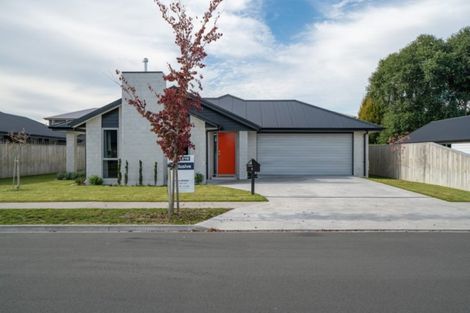Photo of property in 6 Huka Heights Drive, Rangatira Park, Taupo, 3330