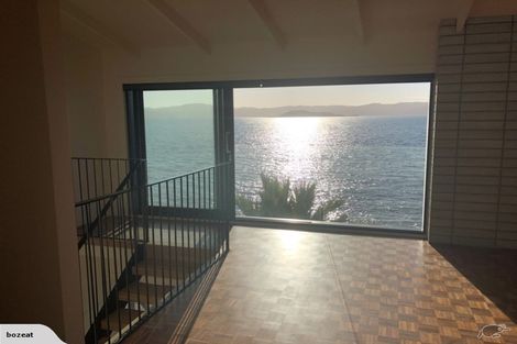 Photo of property in 725 Marine Drive, Eastbourne, Lower Hutt, 5013