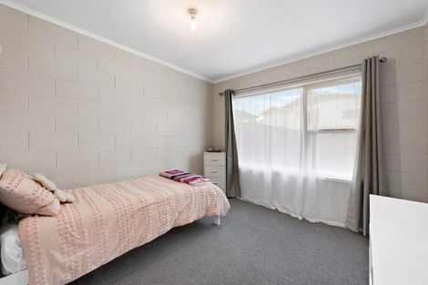 Photo of property in 1/9 Plumley Crescent, Mangere, Auckland, 2022