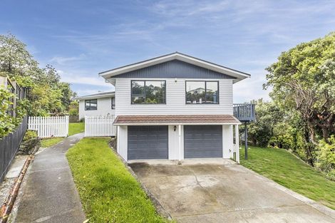Photo of property in 15 Truro Road, Camborne, Porirua, 5026