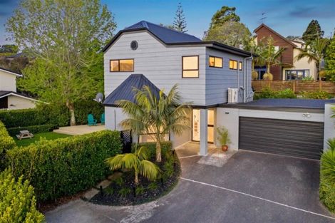 Photo of property in 1/16 Manutara Avenue, Forrest Hill, Auckland, 0620