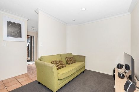 Photo of property in 15b Garnett Avenue, Forest Lake, Hamilton, 3200