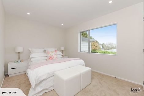 Photo of property in 6c Mount Taylor Drive, Glendowie, Auckland, 1071