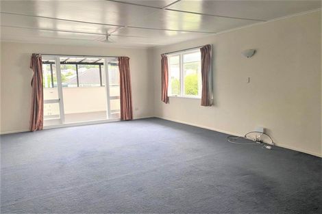 Photo of property in 65 Thomas Street, Stokes Valley, Lower Hutt, 5019