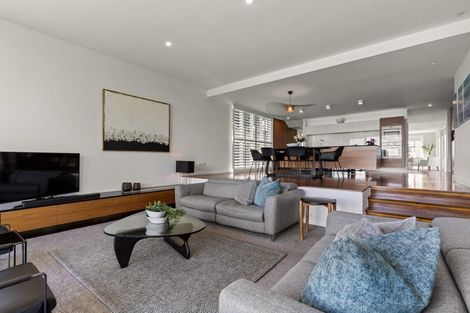 Photo of property in 5c Church Street, Devonport, Auckland, 0624