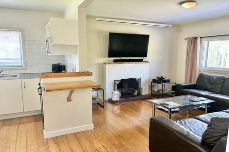 Photo of property in 99 High Street, Waipawa, 4210