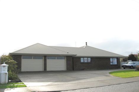 Photo of property in 104 Edinburgh Crescent, Waikiwi, Invercargill, 9810