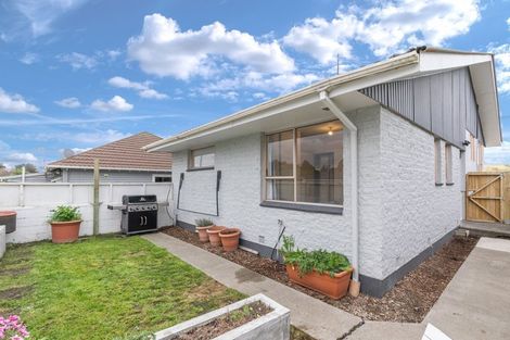 Photo of property in 1/161 Marine Parade, New Brighton, Christchurch, 8083