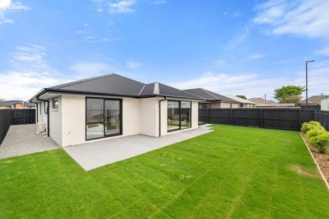 Photo of property in 29 Poipoi Place, Aranui, Christchurch, 8061