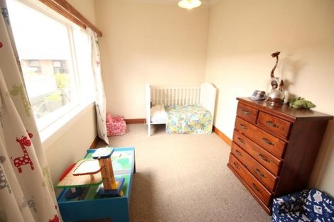 Photo of property in 135 Astley Avenue, New Lynn, Auckland, 0600