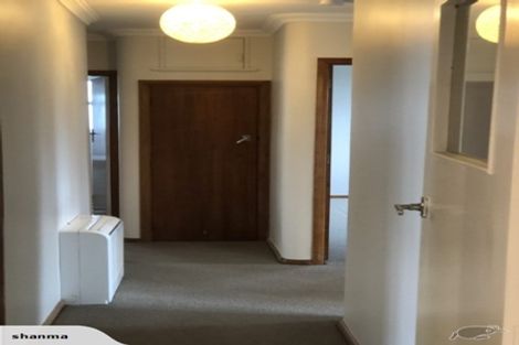 Photo of property in 54 Horokiwi Road West, Newlands, Wellington, 6037