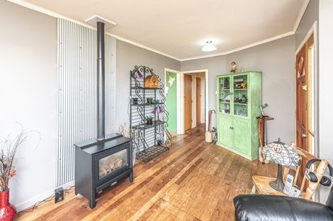 Photo of property in 20 Tawhero Street, Gonville, Whanganui, 4501