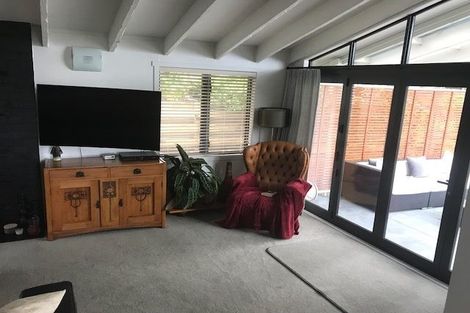 Photo of property in 6 Glenbank Road, Te Awanga, 4102