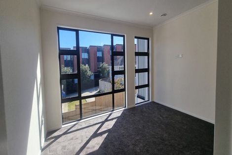 Photo of property in 19b Eastview Road, Glen Innes, Auckland, 1072