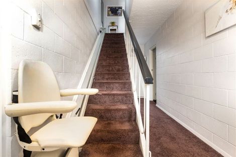 Photo of property in 1/29 Waikawa Road, Picton, 7220