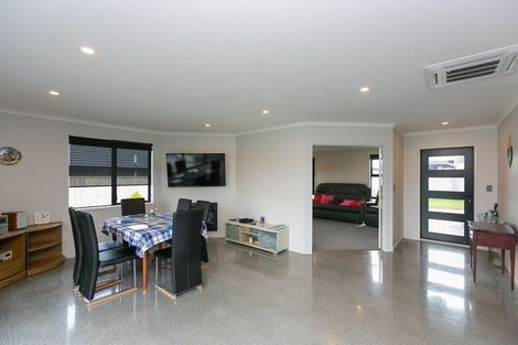 Photo of property in 7 Waitaha Place, Bell Block, New Plymouth, 4312