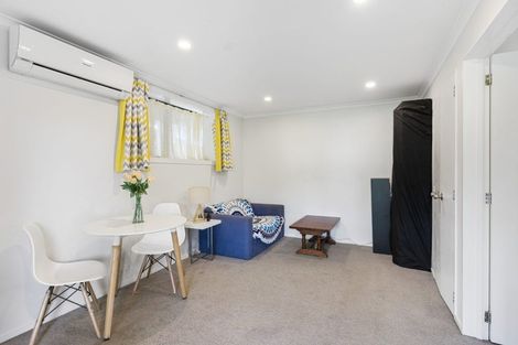 Photo of property in 43 John Gill Road, Shelly Park, Auckland, 2014