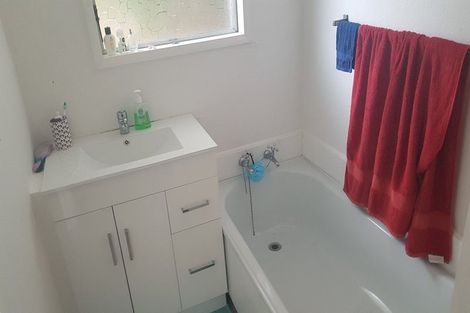 Photo of property in 1/3 Farnborough Street, Aranui, Christchurch, 8061