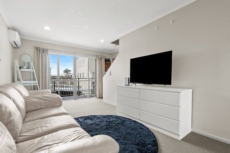 Photo of property in 5/289 Shirley Road, Papatoetoe, Auckland, 2025