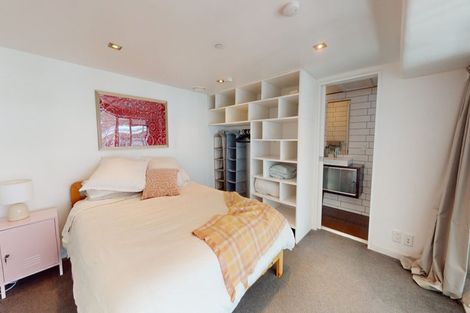 Photo of property in Stadium Garden Flats, 111/107 Thorndon Quay, Pipitea, Wellington, 6011