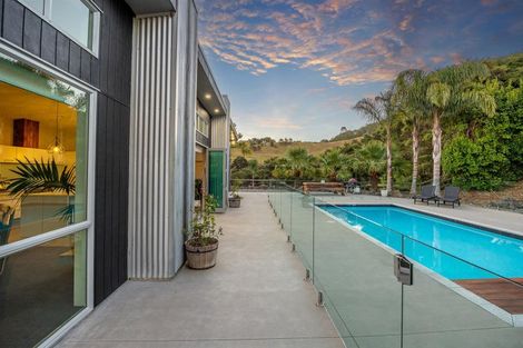 Photo of property in 105 Zanders Road, Helensville, Waimauku, 0882