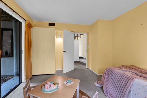 Photo of property in 15f Glen Almond Street, New Plymouth, 4310