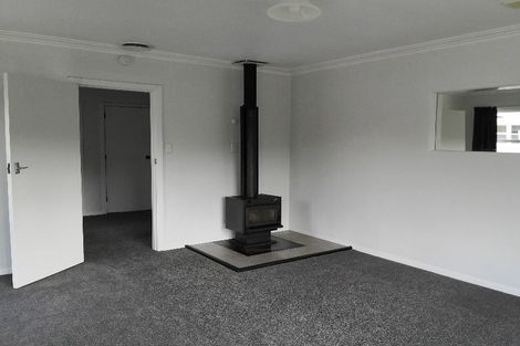 Photo of property in 7 Heretaunga Square, Silverstream, Upper Hutt, 5019
