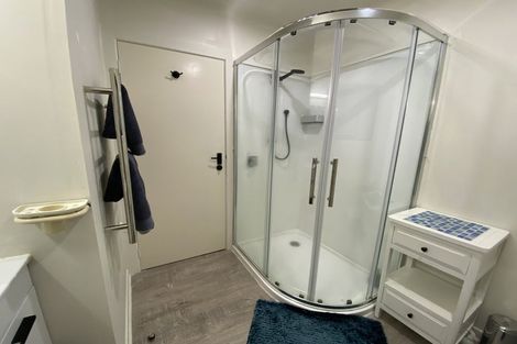 Photo of property in 9 Cooper Avenue, Holdens Bay, Rotorua, 3010