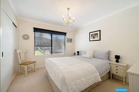 Photo of property in 18 Kitewaho Road, Swanson, Auckland, 0816