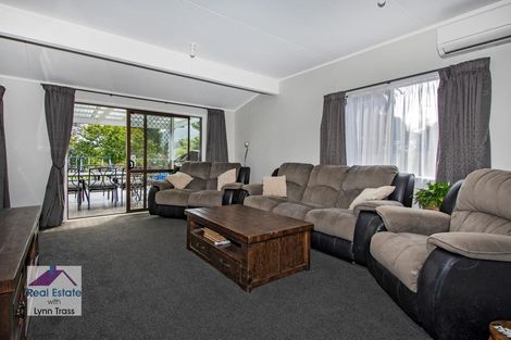 Photo of property in 11 Clark Street, Hikurangi, 0114