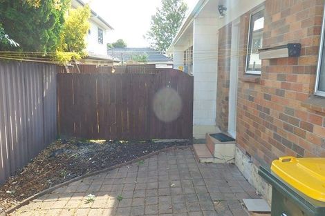 Photo of property in 2/37 York Road, Papatoetoe, Auckland, 2104