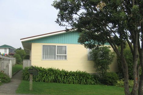 Photo of property in 109 Conclusion Street, Ascot Park, Porirua, 5024