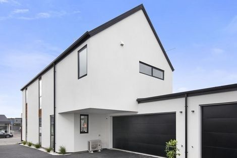 Photo of property in 1/196 Peterborough Street, Christchurch Central, Christchurch, 8013