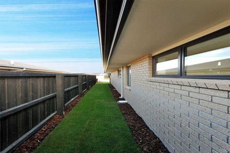 Photo of property in 18 Wallingford Crescent, Rolleston, 7615