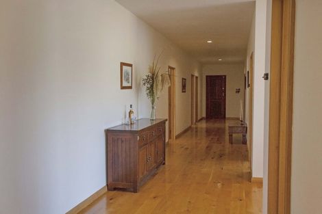 Photo of property in 69 Longwood Road, South Featherston, Featherston, 5771