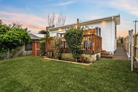 Photo of property in 7 Harding Avenue, Mount Wellington, Auckland, 1072