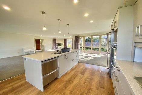 Photo of property in 10 Coutts Place, Mapua, 7005