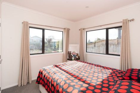 Photo of property in 1/32 Glenview Terrace, Glenview, Hamilton, 3206