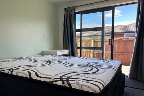 Photo of property in 1 Clonbern Place, Upper Riccarton, Christchurch, 8041