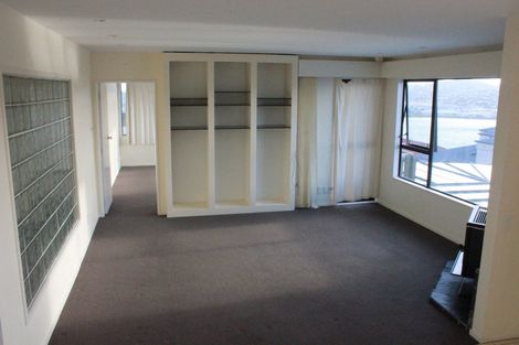 Photo of property in 9 Rangitane Street, Maupuia, Wellington, 6022