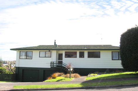 Photo of property in 18 Corinna Street, Welcome Bay, Tauranga, 3112