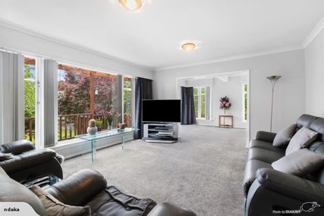 Photo of property in 337 Stokes Valley Road, Stokes Valley, Lower Hutt, 5019