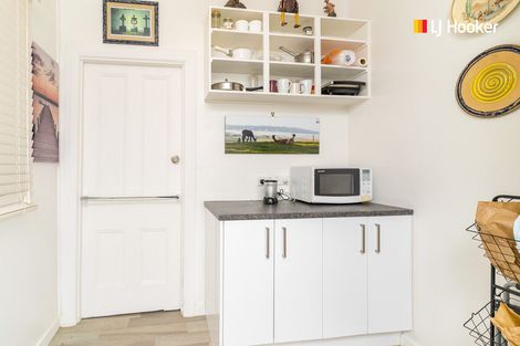 Photo of property in 22 Moerangi Street, Broad Bay, Dunedin, 9014