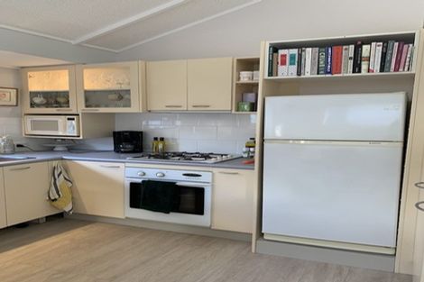 Photo of property in 4/177 Onewa Road, Birkenhead, Auckland, 0626