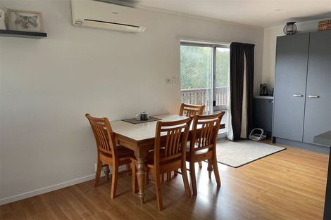 Photo of property in 1/21 Contessa Drive, Glenfield, Auckland, 0629