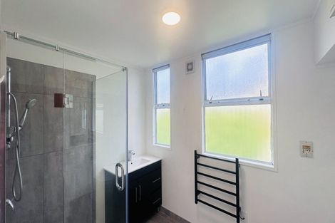 Photo of property in 151 Bleakhouse Road, Mellons Bay, Auckland, 2014