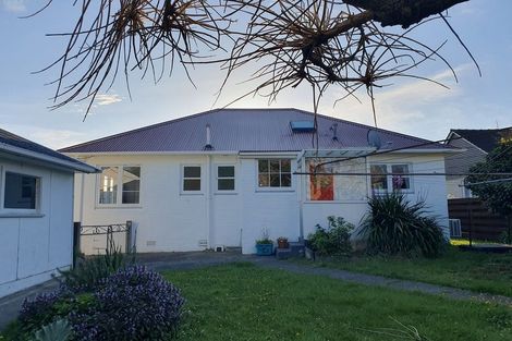 Photo of property in 96 Reynolds Street, Taita, Lower Hutt, 5011