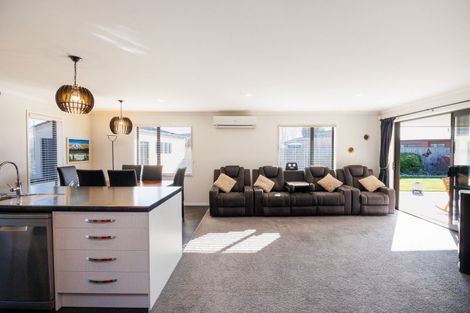 Photo of property in 14 Maple Street, Bunnythorpe, Palmerston North, 4478