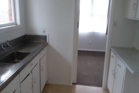 Photo of property in 2/5 Amandale Avenue, Mount Albert, Auckland, 1025