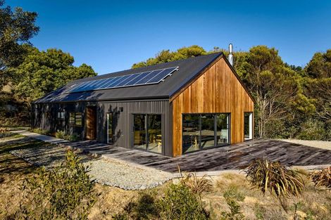 Photo of property in 753 Takarau Gorge Road, Makara, Wellington, 6972